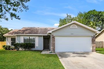 1441 KINGFISHER LN N JACKSONVILLE, FL 32218